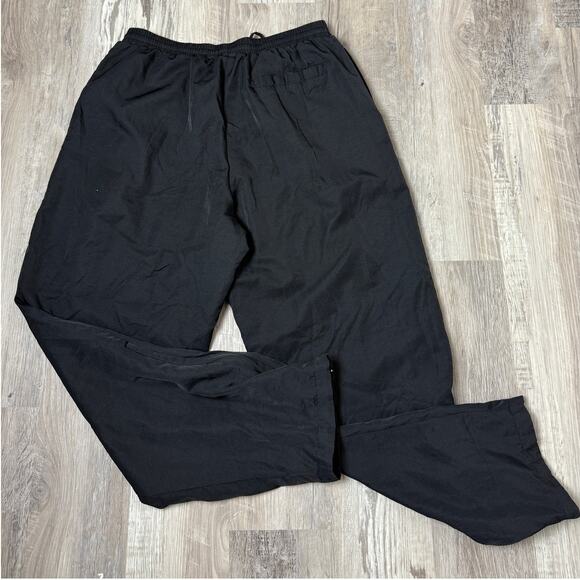 Vintage Nike Swoosh Men’s Black Nylon Track Pants XL Retro Athletic 90s Style - Picture 2 of 13